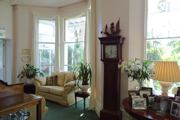 B&B Hotel Torquay With Swimming Pool Seafront/harbour Accommodation